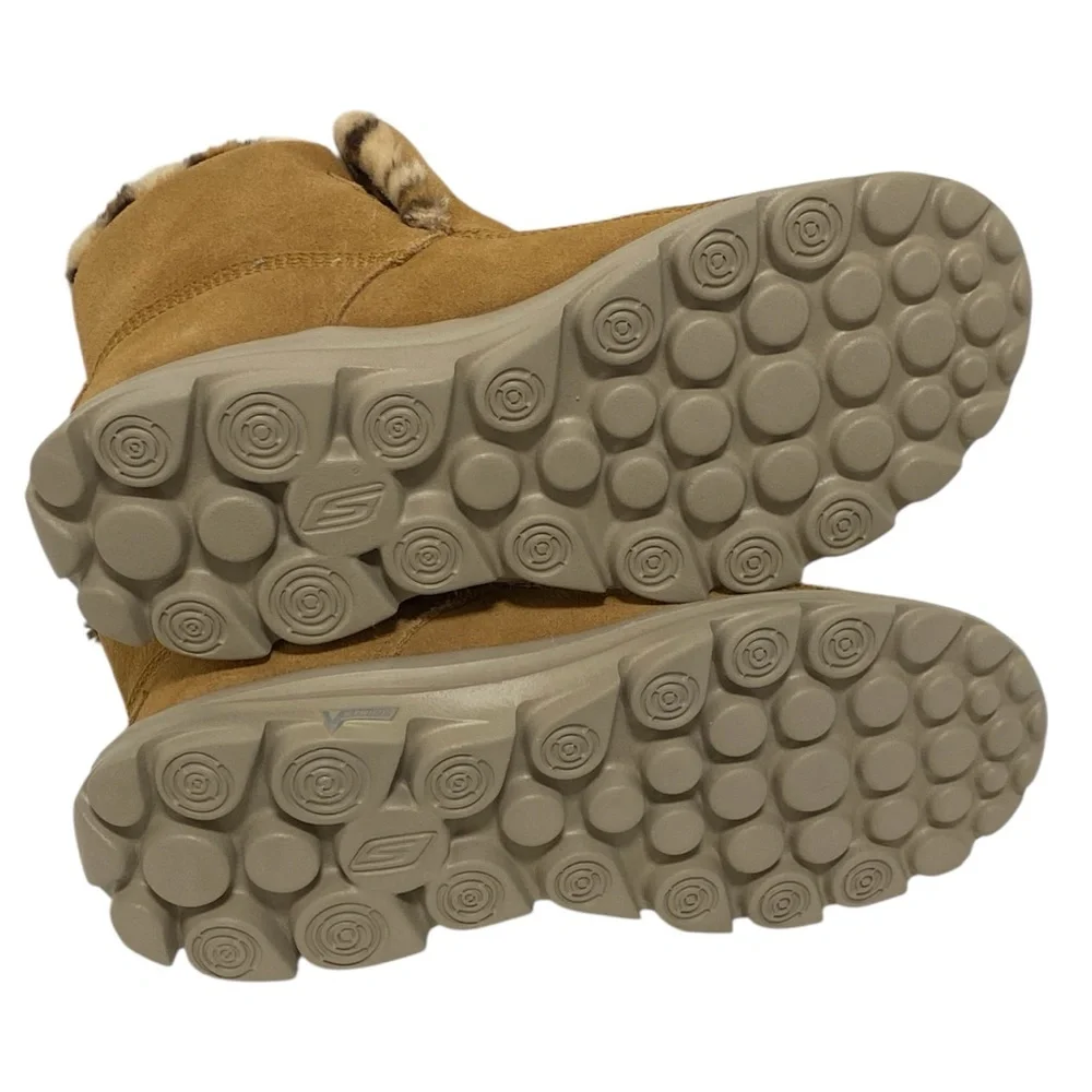 Skechers On The Go Winter Suede Animal Print Chugga Ankle Booties - NWOT - W7